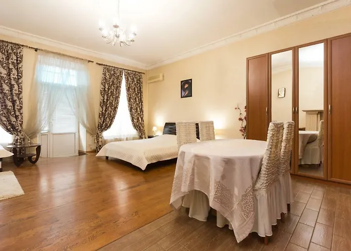 Goodrest On Ekaterininskaya *