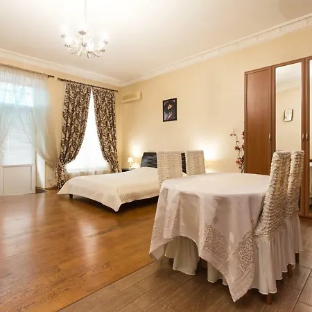 Goodrest On Ekaterininskaya *